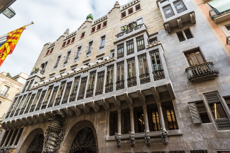 Skip-the-Line Private Tour of the Güell Palace by Gaudí - Recap