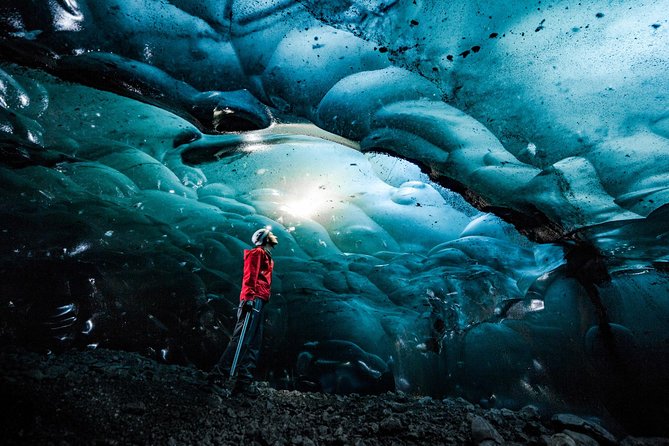 Small Group Glacier Hiking & Ice Caving Tour Inside Vatnajokull Glacier - Exploring the Glacier Caves