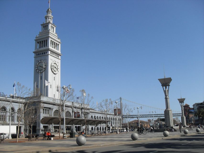 Streets of San Francisco Electric Bike Tour - Panoramic Views and Lunch Stops