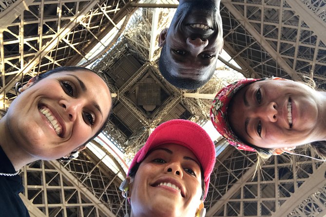 Sunrise Run & Sightseeing in Paris - Exclusions From the Tour
