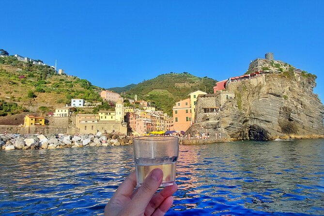 Sunset Cinque Terre Boat Tour With a Traditional Ligurian Gozzo From Monterosso - Sailing Past the Cinque Terre Coastline