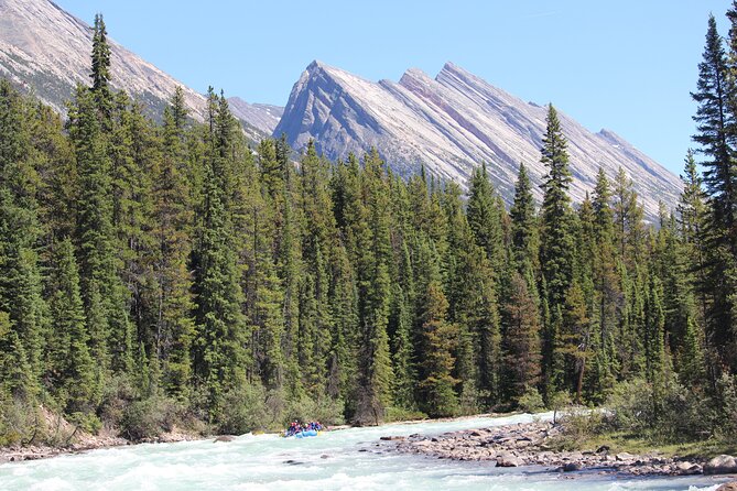 Sunwapta Challenge Whitewater Rafting: Class III Rapids - Participant Requirements