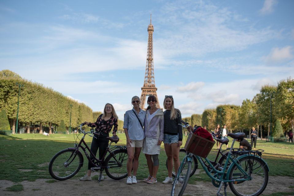 The Best of Paris: Small Group Bike Tour Like a Local - Small Group Tour Details