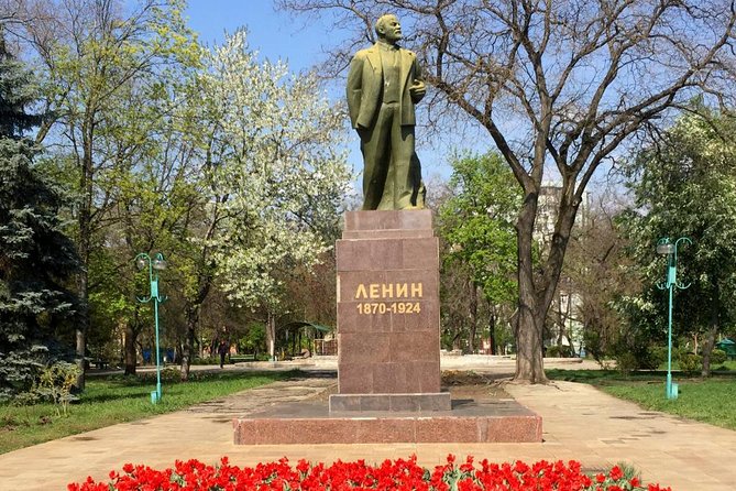 Transnistria Travel - Day Tour - Visiting Bendery