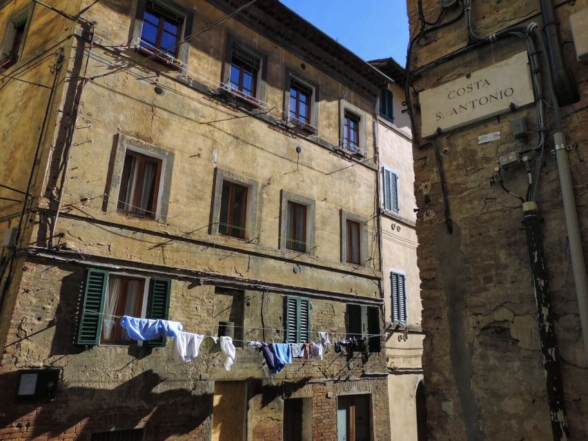 Tuscany: Private San Gimignano and Siena Excursion - Exploring San Gimignano