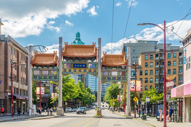 Vancouver City Sightseeing Tour: Capilano Suspension Bridge & Vancouver Lookout - Accessibility and Fitness