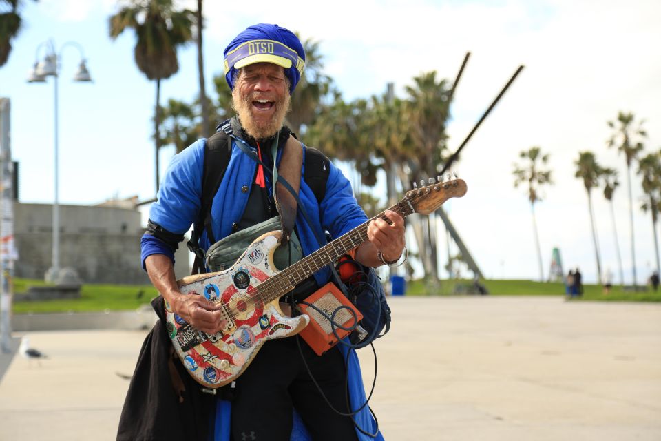 Venice California: Half Day Tour in Open Air Bus - Key Stops