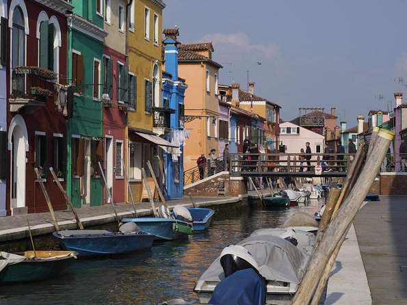Venice Full-Day Tour From Lake Garda - Accessibility and Group Size