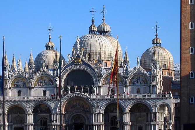 Venices Best: Basilica, Doges Palace, Gondola & Yard Gallery - Waterway Exploration