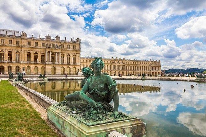 Versailles Palace and Park Private Guided Day Tour From Paris - Ideal for Groups of 8