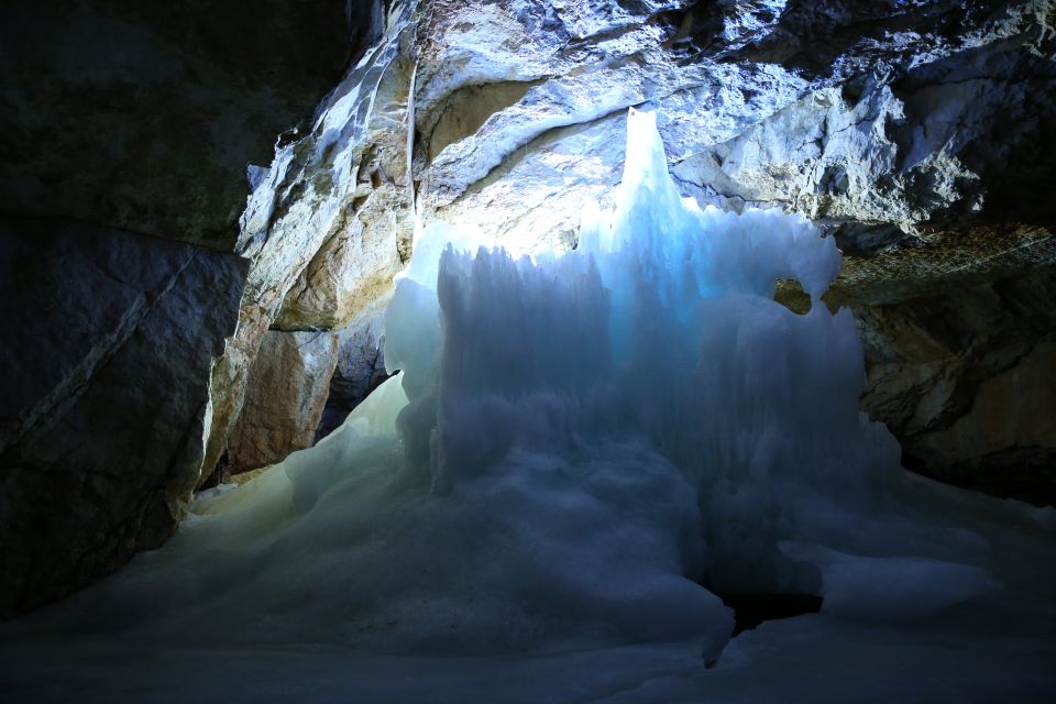 Werfen Ice Caves & Hohenwerfen Castle Private Tour - Flexible Booking and Cancellation