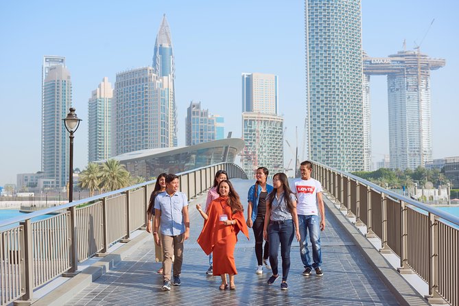 Wings of Dubai: Downtown Dubai Art & Architecture Tour - Small-Group Personalized Experience