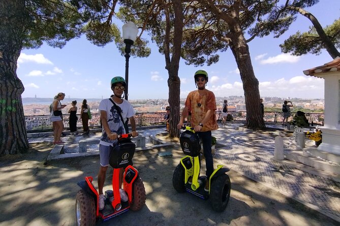 2-Hour Lisbon Highlights Guided Segway Tour - Tour Duration and Group Size