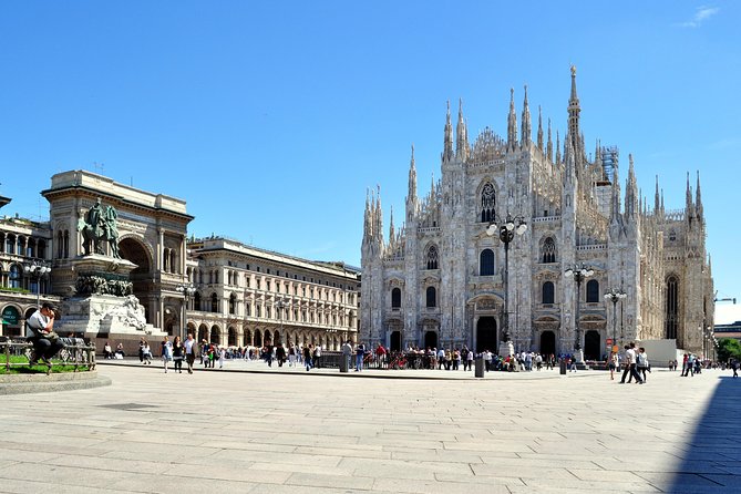 2-Hours Duomo of Milan Guided Experience With Entrance Tickets - Panoramic Views of Milan