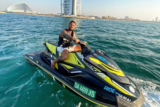 30mins Burj Al Arab Jetski Tour - Group Size