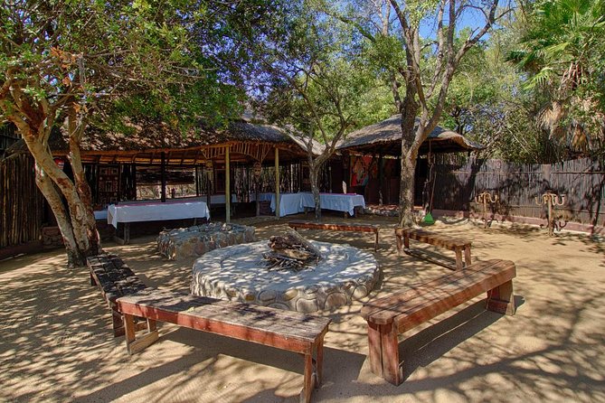 6 Day Lodge and Treehouse Kruger National Park Safari - Confirmation and Group Size