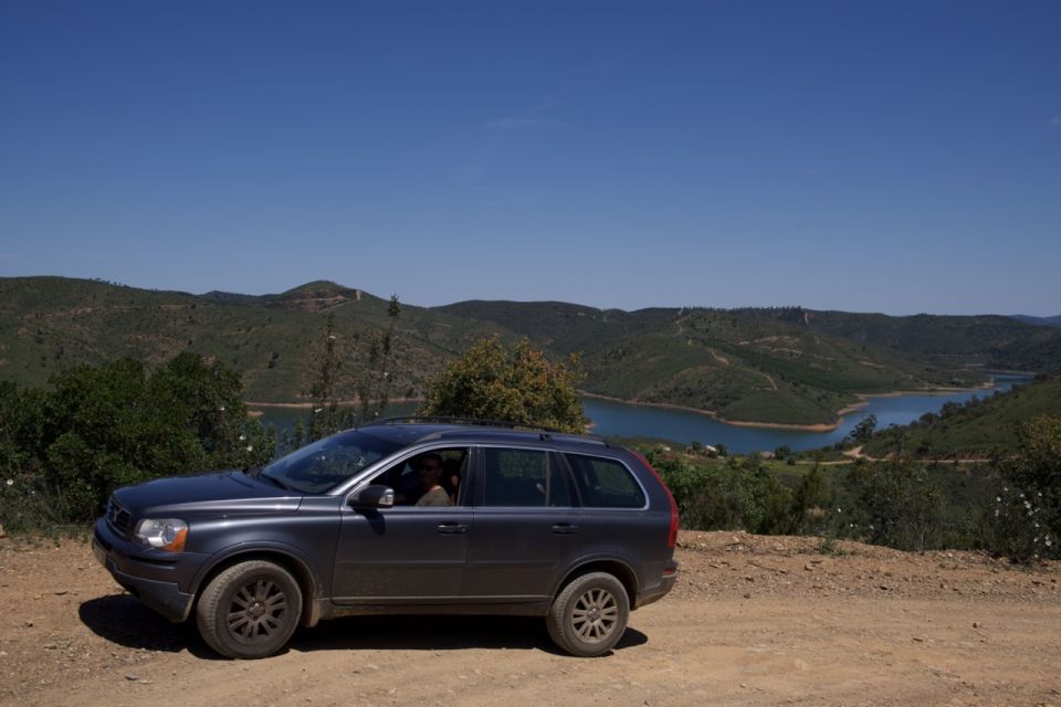 Algarve : Rocky Coast and Hinterland in a Volvo XC90 SUV - Discovering Altes Waterfalls