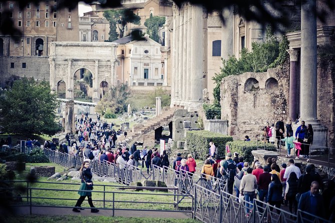 Ancient Rome Guided Tour: Colosseum, Forum and Palatine - Roman Forum Adventure