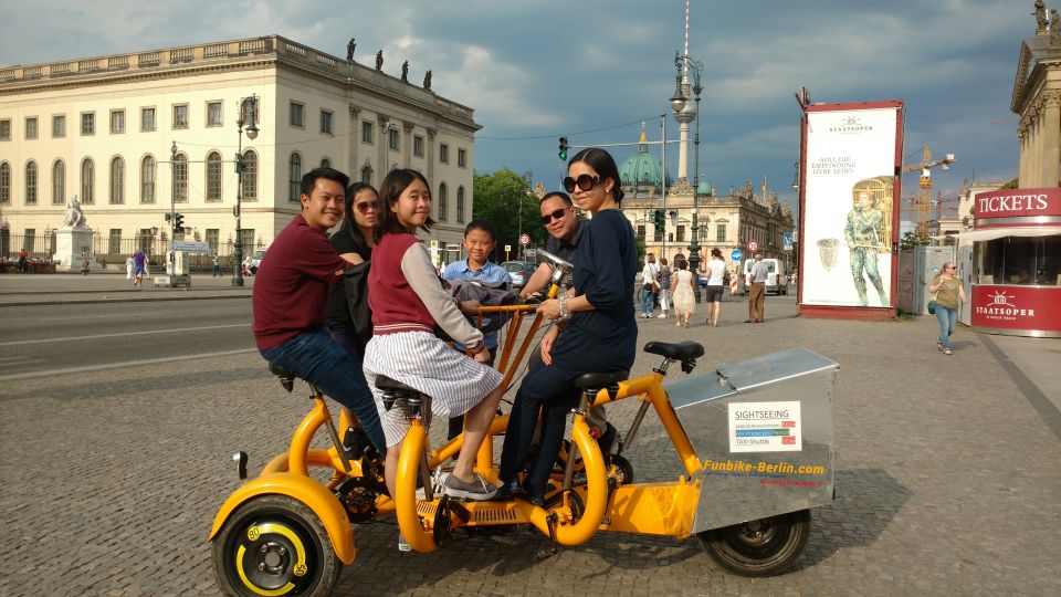 Berlin: Guided Sightseeing Tour With Conference Bikes - Discover Historic Sites