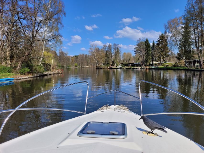 Berlin: South Berlin Yacht Tour With Swim Stop and Relax - Boat Driving Experience