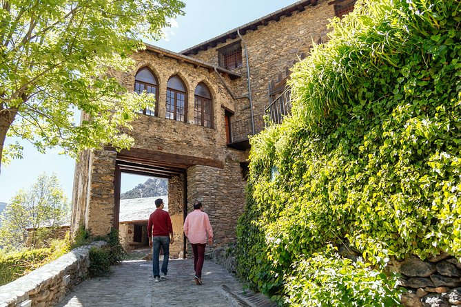 City Escape With Locals: Andorra PRIVATE Day Trip by PRIVATE Car - Customer Reviews