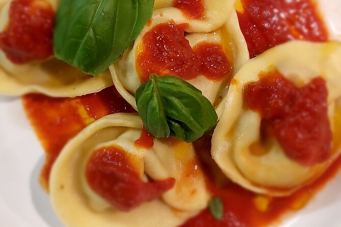 Cooking Lesson on the Terrace of the Chianti Farm With Lunch - Additional Class Information