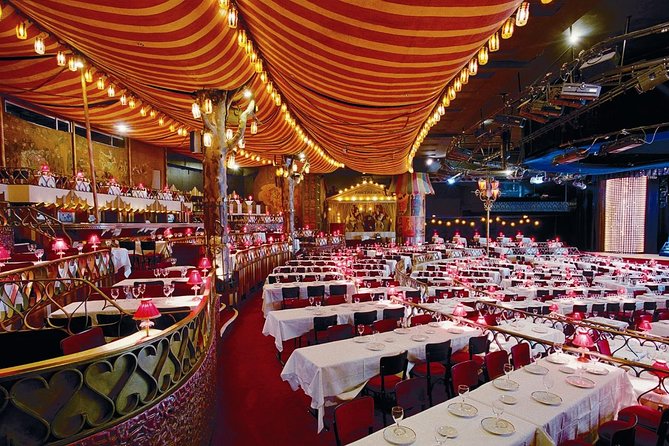 Dinner and Show at the Moulin Rouge With Champagne - Maximum Travelers