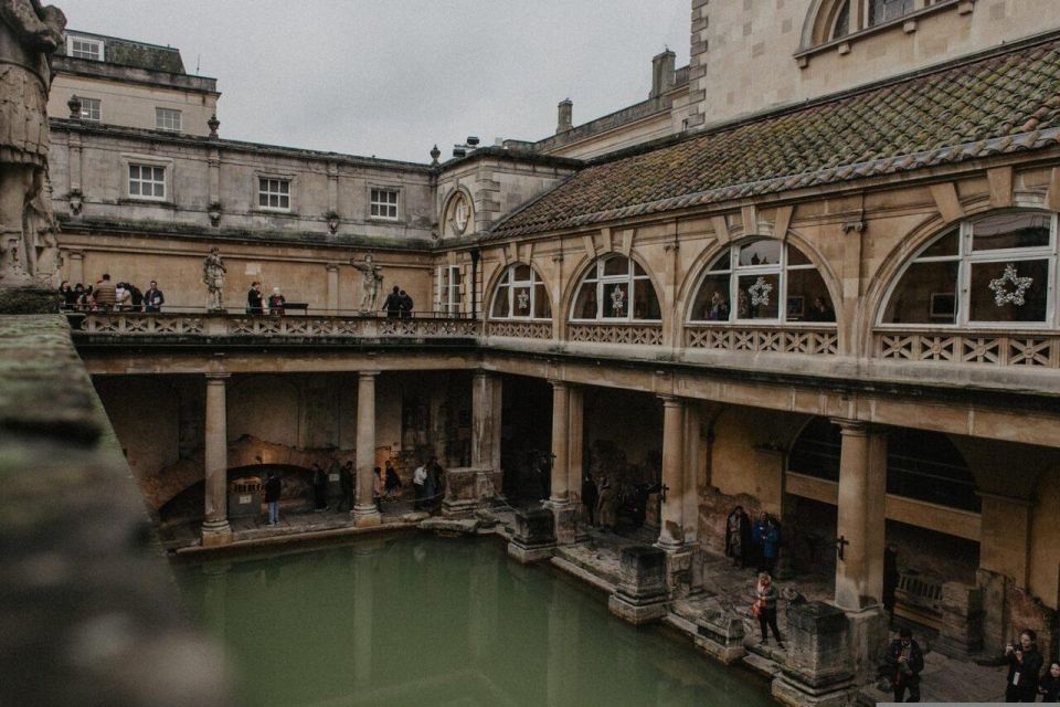 Discover Bath – Private Walking Tour for Couples - Experiencing the Theatre Royal