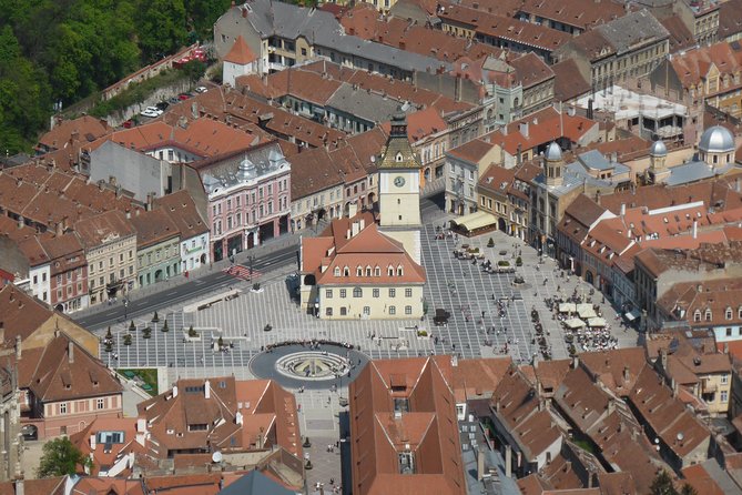 Draculas Castle & Peles Palace Tour From Bucharest Including Brasov Old Town - Exploring Draculas Castle