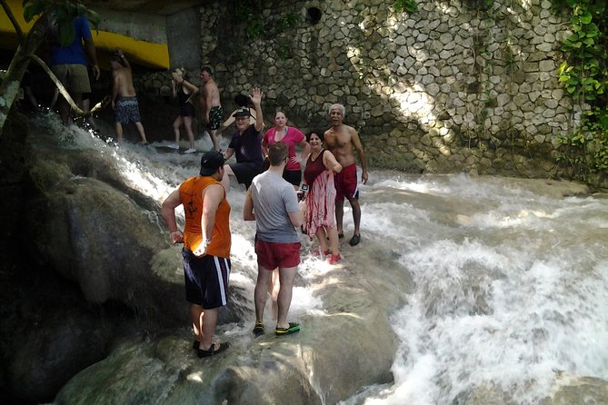 Dunns River Falls Excursion From Montego Bay - Recommended Stops and Attractions