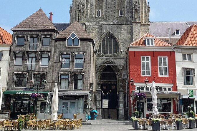 E-Scavenger Hunt Bergen Op Zoom: Explore the City - Navigating the City