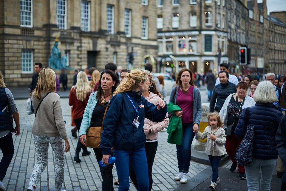 Edinburgh: 2-Hour Nighttime Ghost Tour - Tour Duration and Language