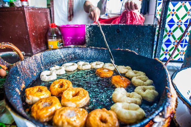 Experience Marrakech: Gastronomic and Market Adventure Inside the Medina - Meeting and End Points