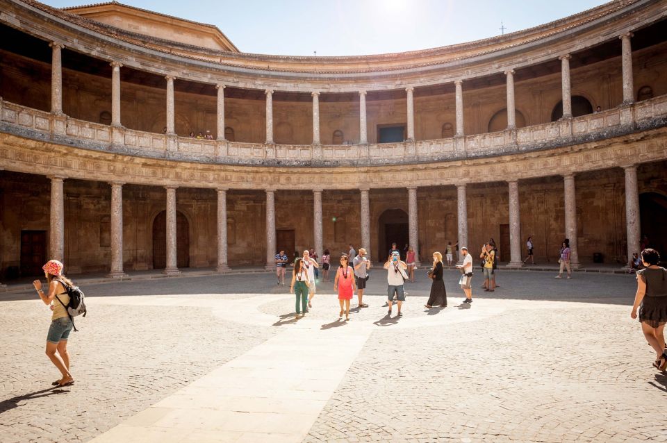 Fast-Track Alhambra & Nasrid Palaces Guided Tour - Alhambra Entrance and Palaces