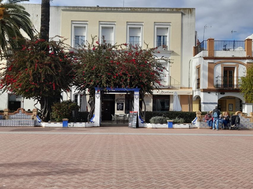 From Algarve: Private Ayamonte Van Tour - Crossing the Border