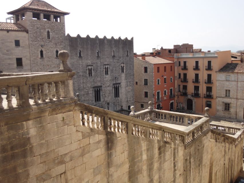 From Barcelona: Private Full-Day Girona & Sitges Guided Tour - Highlights of the Tour