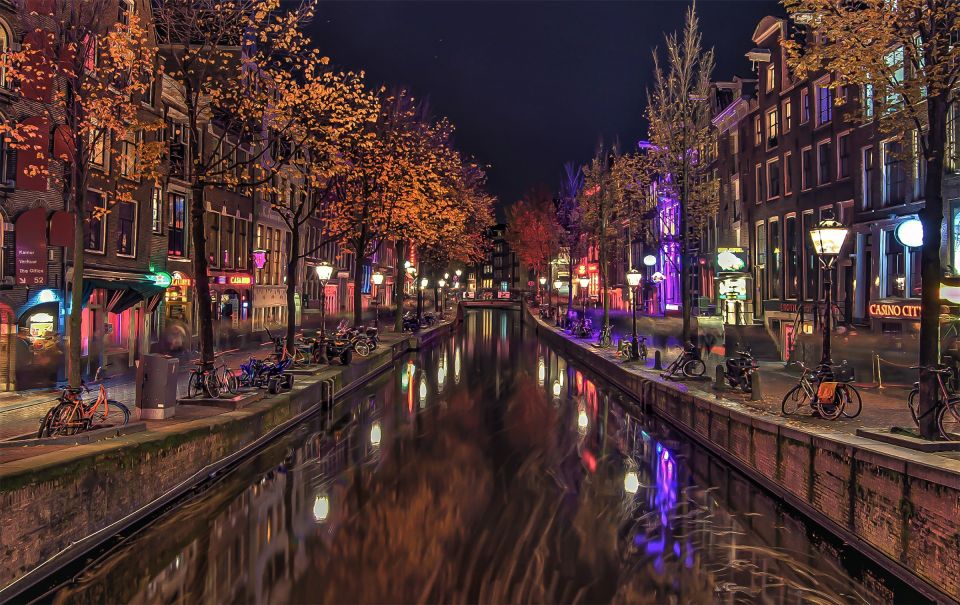 From Brussels: Cheese, Clogs & Windmills Amsterdam Day Trip - Panoramic Bus Tour of Amsterdam