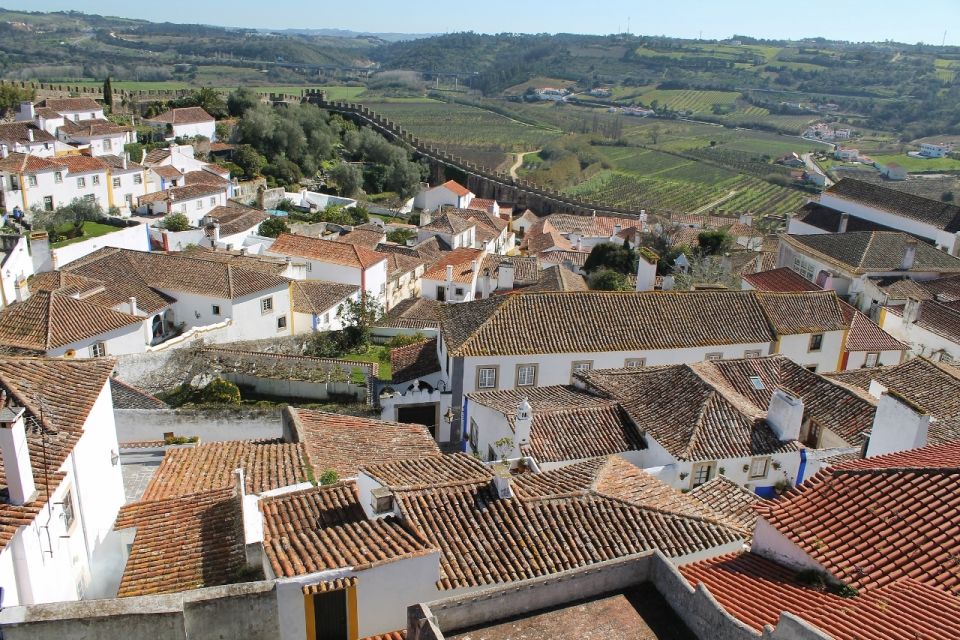 From Lisbon: Óbidos and Mafra Palace Private Tour - Seasonal Medieval Market