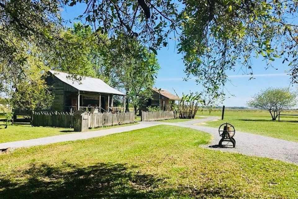 From New Orleans: Oak Alley or Laura Plantation Tour - Plantation Selection