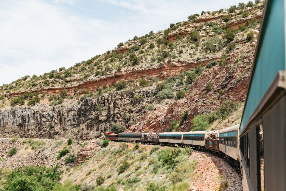 From Sedona: Sightseeing Railroad Tour of Verde Canyon - Getting to the Train