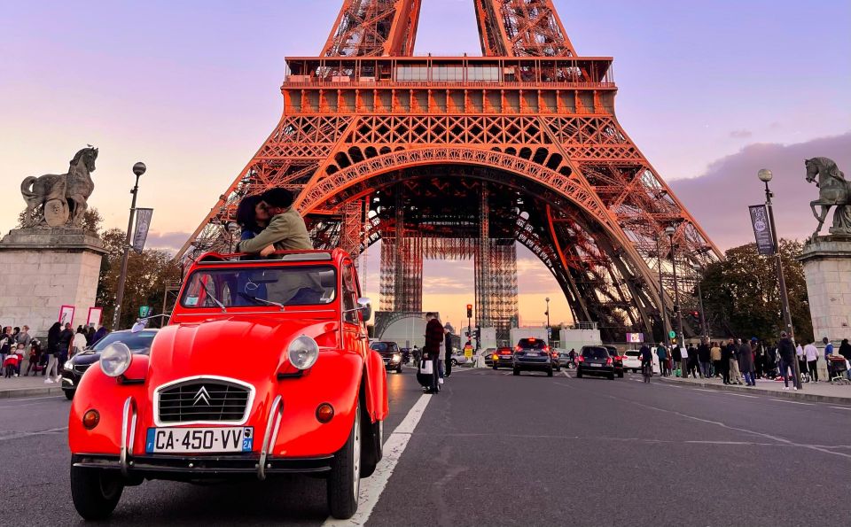 Guided Tour of Paris in Citroën 2CV - Pickup and Drop-off in Paris