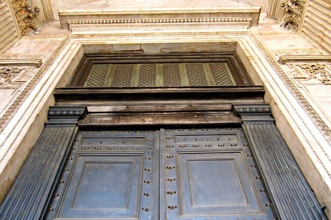 Guided Tour of the Pantheon With Isuf - Dress Code and Meeting Details