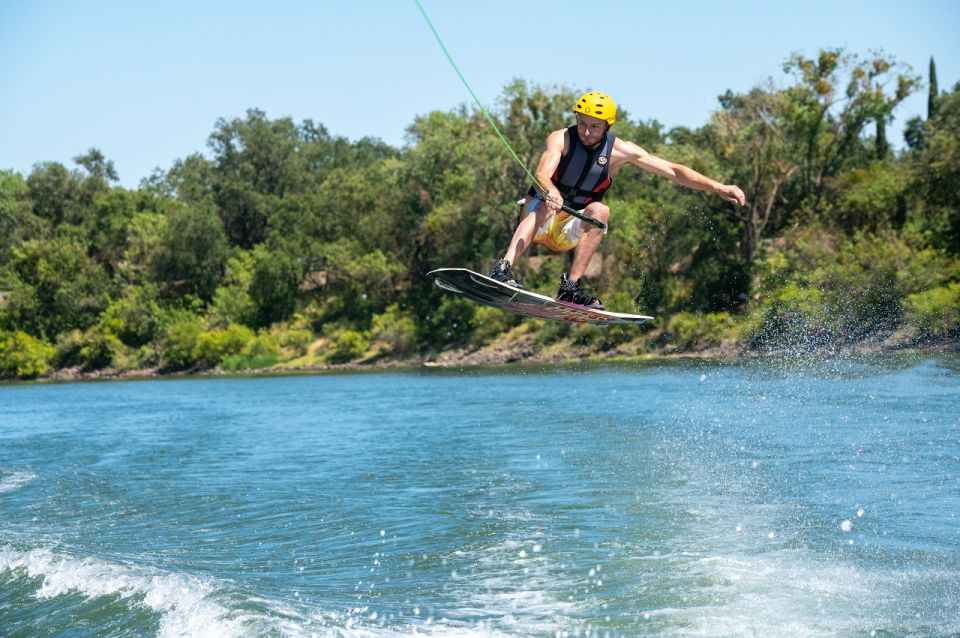 Half Day Boarding Experience Wakeboard,Wakesurf,or Kneeboard - Safety Considerations