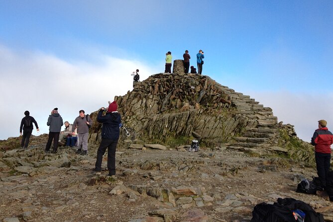 Hike to the Summit of Snowdon! - Intimate Climbing Experience on Less-frequented Paths