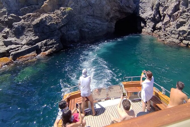 Ischia Island Excursion With the Rocca Corsa Motor Yacht - Additional Noteworthy Information