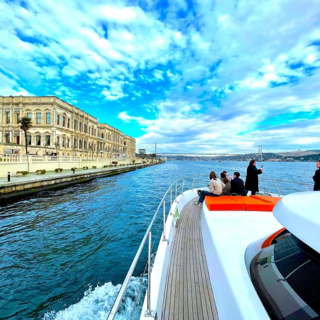 Istanbul: Daytime Bosphorus Yacht Cruise With Fruit & Snacks - Dress Code and Restrictions