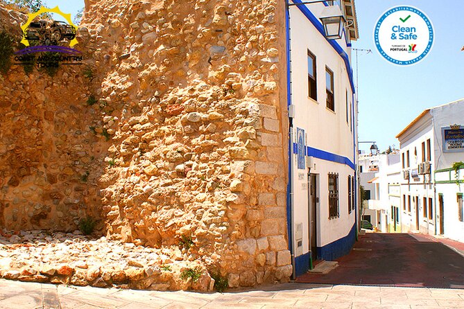 Jeep Tour of the City and Coast of Albufeira - Intimate Group Experience