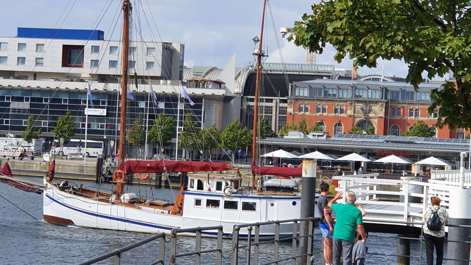 Kiel: Old Town and Port Self-guided Walk - Booking and Payment