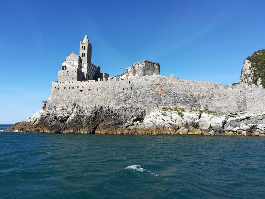 La Spezia: Private Sailboat Tour of Cinque Terre With Lunch - Booking and Cancellation