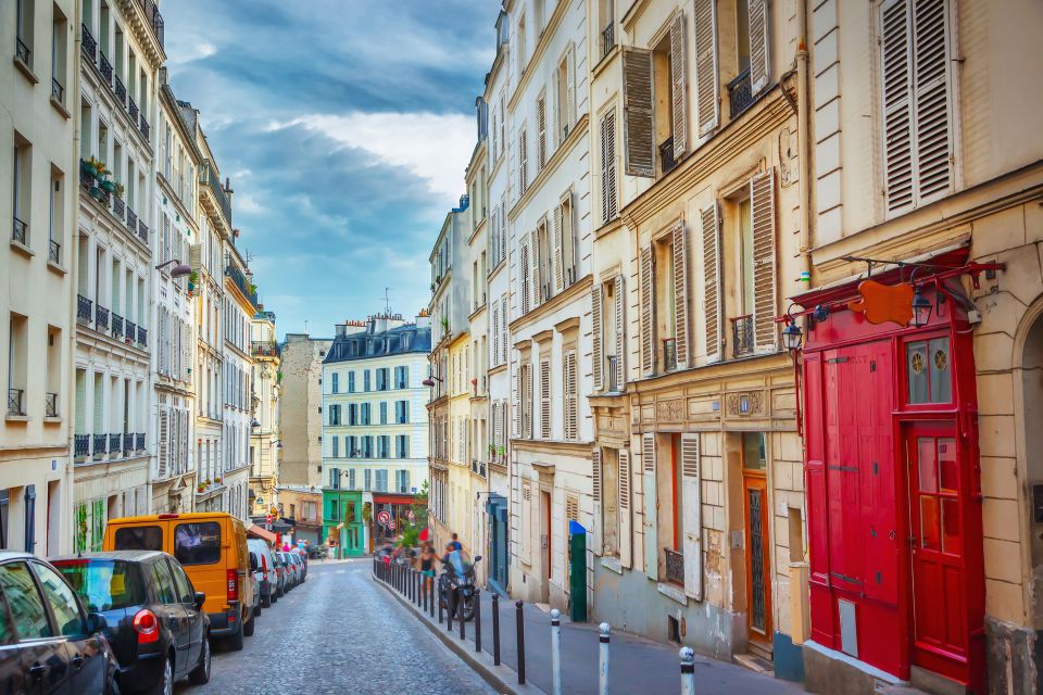 Le Marais: Explore Old Paris With a Local Host - Flexible Cancellation Policy